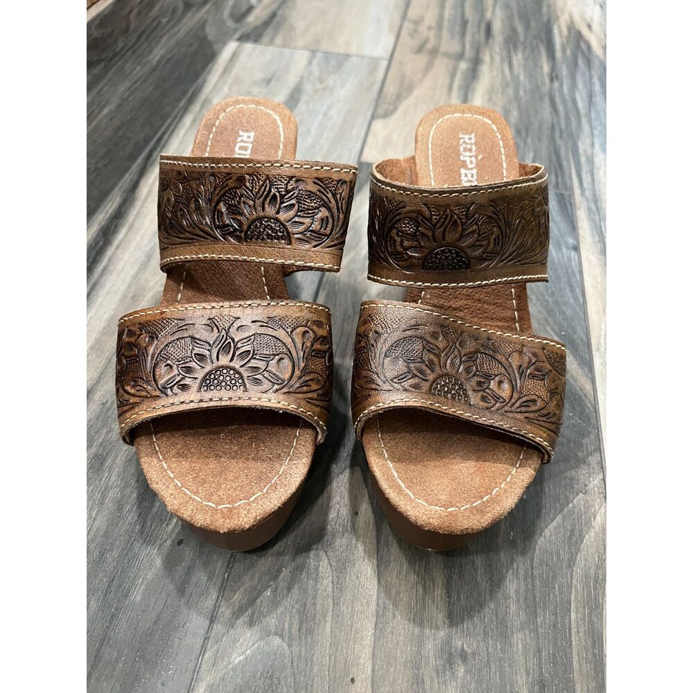 Roper Tooled Leather Wedges | Diva II Sandals | 9